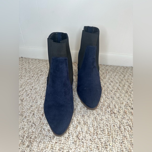 Lane bryant suede navy blue booties size 8W new with tag - Picture 1 of 6